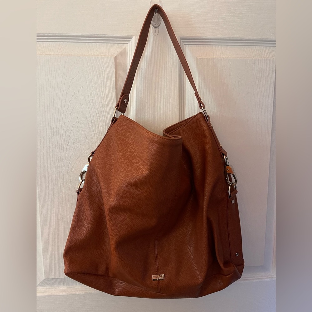 Thirty-One Fashion Games (cognac woods pebble)